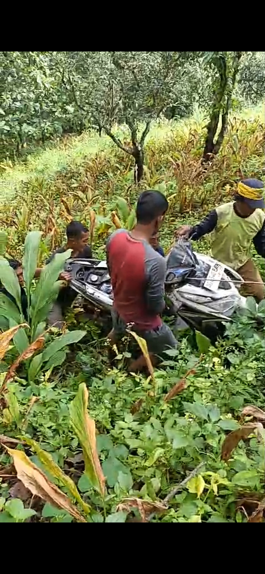 Niat ke Pare, Warga Pagu Tersesat di Jurang Hutan Kalipang Grogol