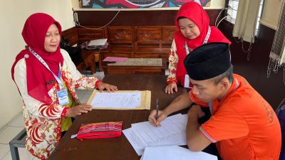 Pelajar Terjerat Hukum Tetap Ikuti Ujian Kelulusan di Balik Jeruji