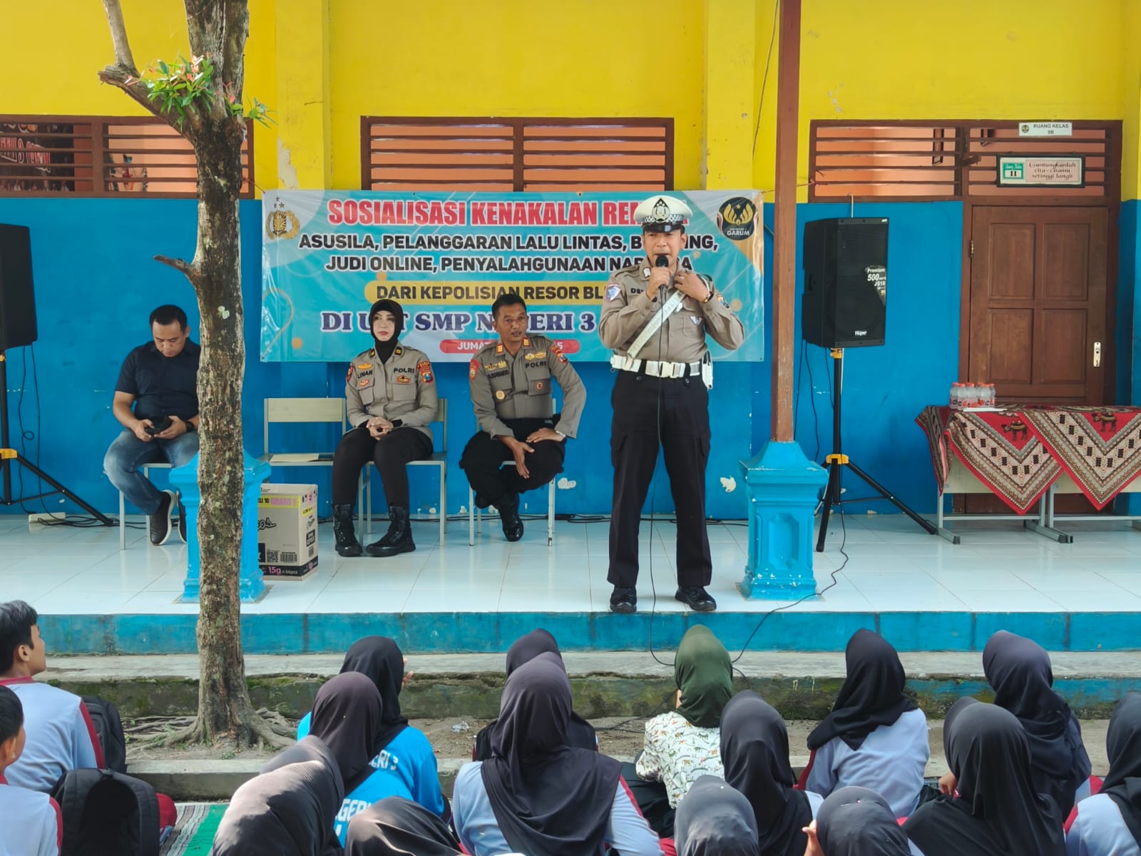 Polres Blitar Sambangi SMPN 3 Garum, Edukasi Bahaya Narkoba dan Kenakalan Remaja