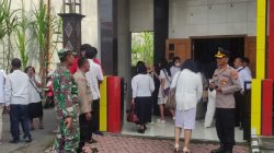 Kapolsek Pesantren Komandoi Pengamanan Jumat Agung, Simbol Toleransi Beragama di Kediri