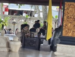 Lebaran di Blitar, Megawati Soekarnoputri Nyekar ke Makam Bung Karno