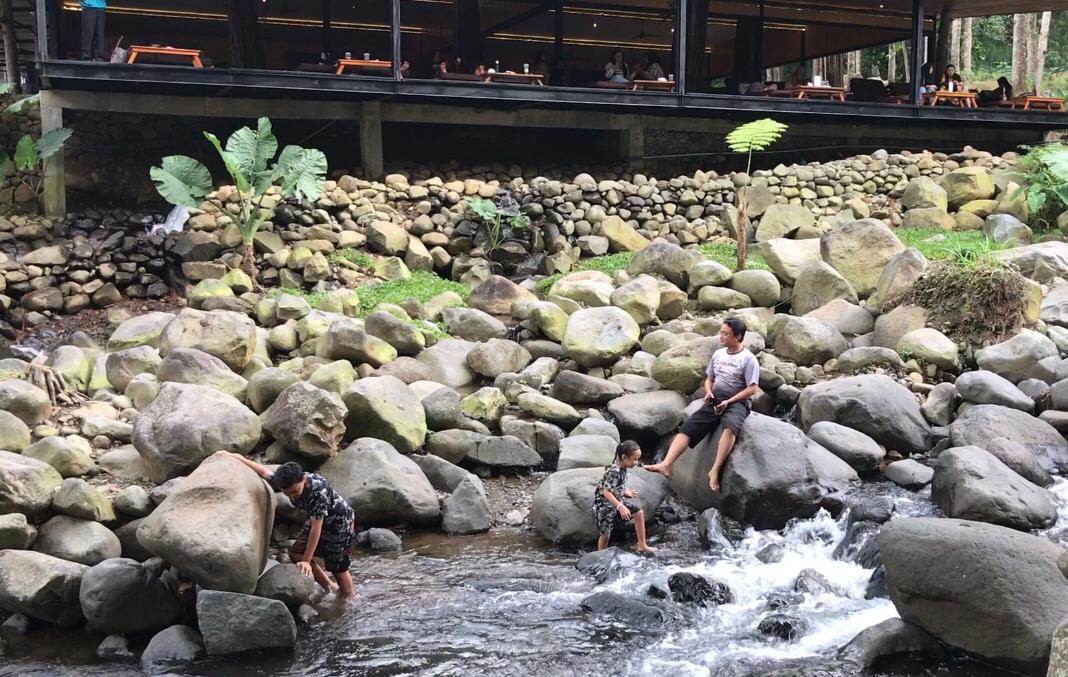 Antisipasi Banjir Kiriman, Jolotundo Glamping & Edupark Terapkan Sistem Peringatan Dini