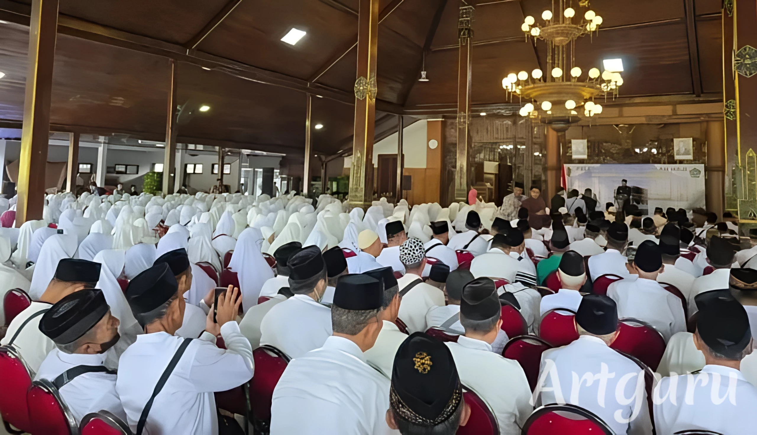 Ribuan Jamaah Haji Asal Tulungagung Siap Berangkat, PNS Ikut Dalam Rombongan