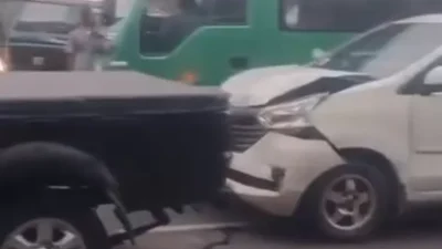 Kecelakaan Beruntun di Persimpangan Kertosono, Lalu Lintas Macet Saat Arus Balik Lebaran