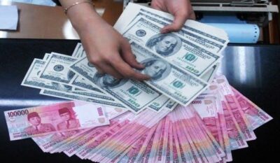 Rupiah Tertekan Imbas Kebijakan Tarif AS, Pemerintah Tempuh Jalur Diplomasi