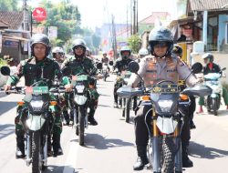 Polres Kediri Kota dan Kodim 0809 Perkuat Sinergi Lewat Patroli Gabungan Pasca Lebaran