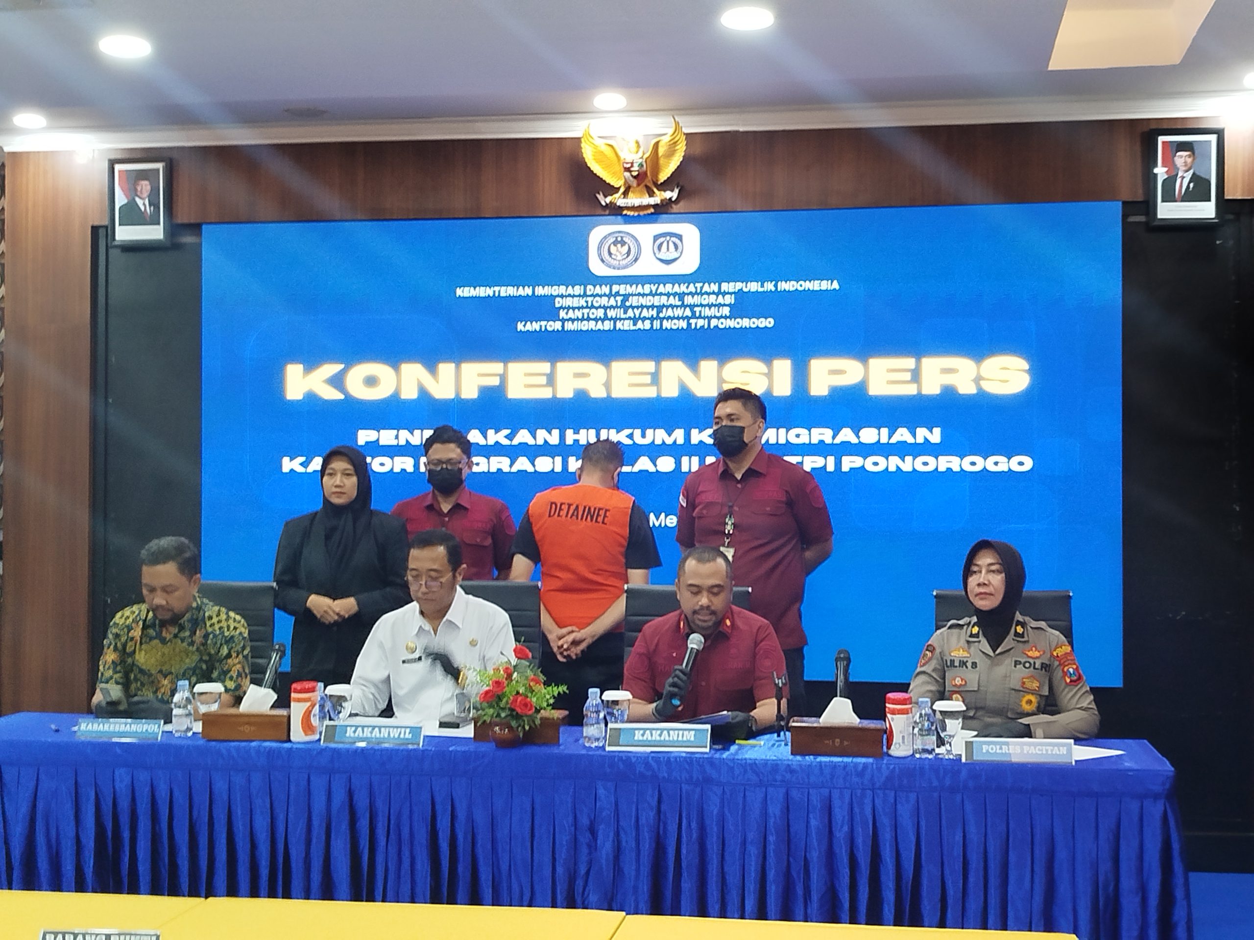 Langgar Izin Tinggal, WNA Irak Dideportasi oleh Imigrasi Ponorogo