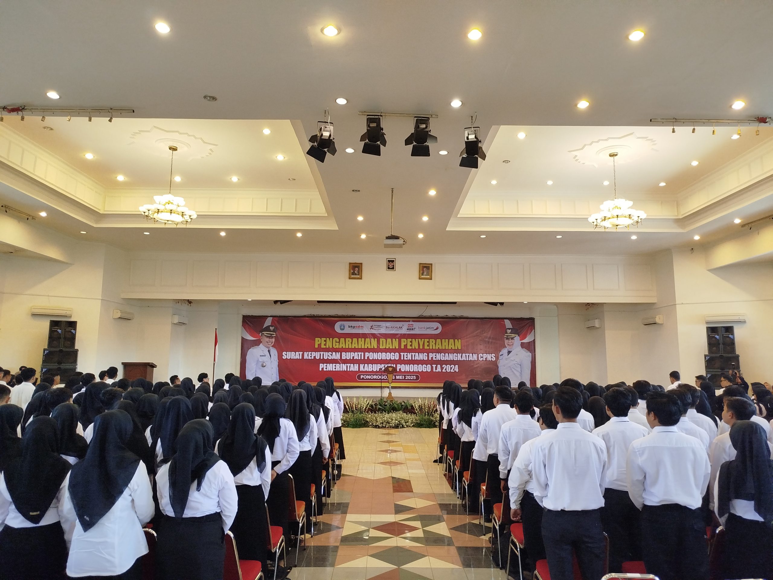 Bupati Ponorogo Ingatkan CPNS Tak Tergesa Gadaikan SK untuk Berutang