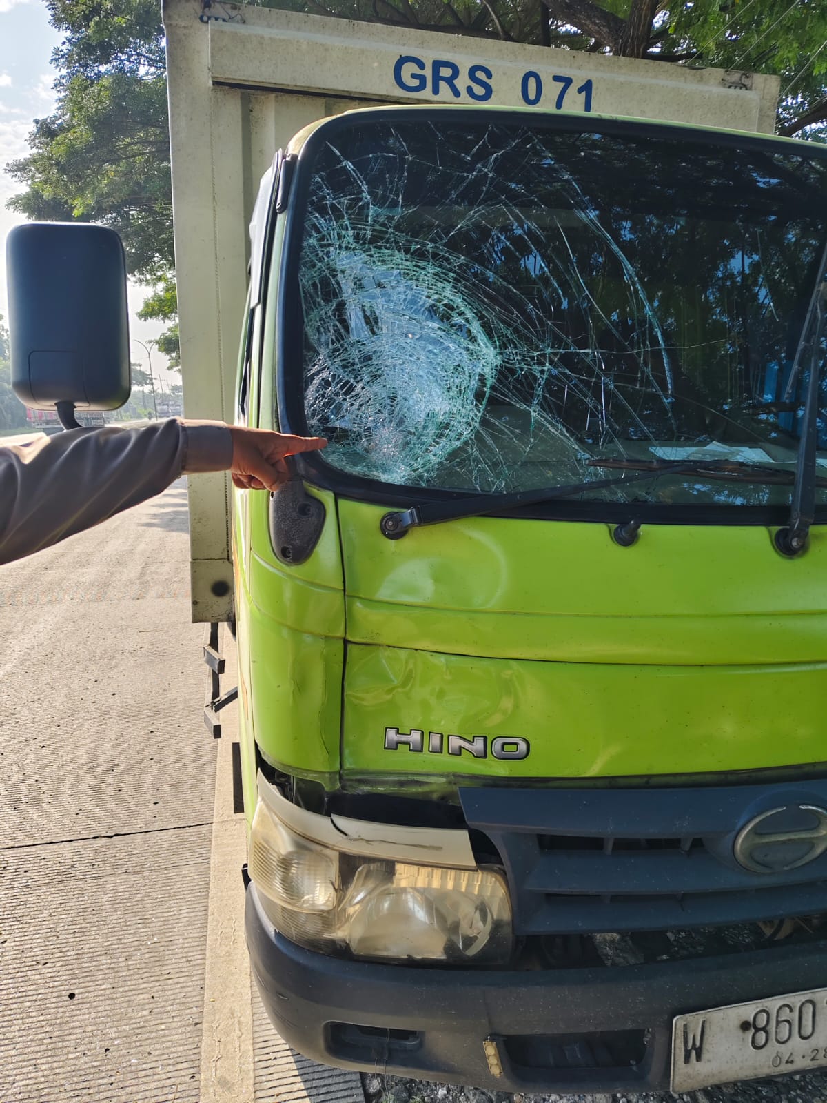 Lansia Tewas Ditabrak Truk Boks di Jalur Lamongan–Babat