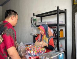 Harga Kelapa Tak Kunjung Stabil, Penjual Wingko Lamongan Naikkan Harga Jual
