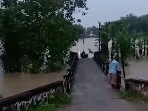 Tiga Desa di Kecamatan Modo Lamongan Terendam Banjir Akibat Hujan Deras dan Luapan Sungai
