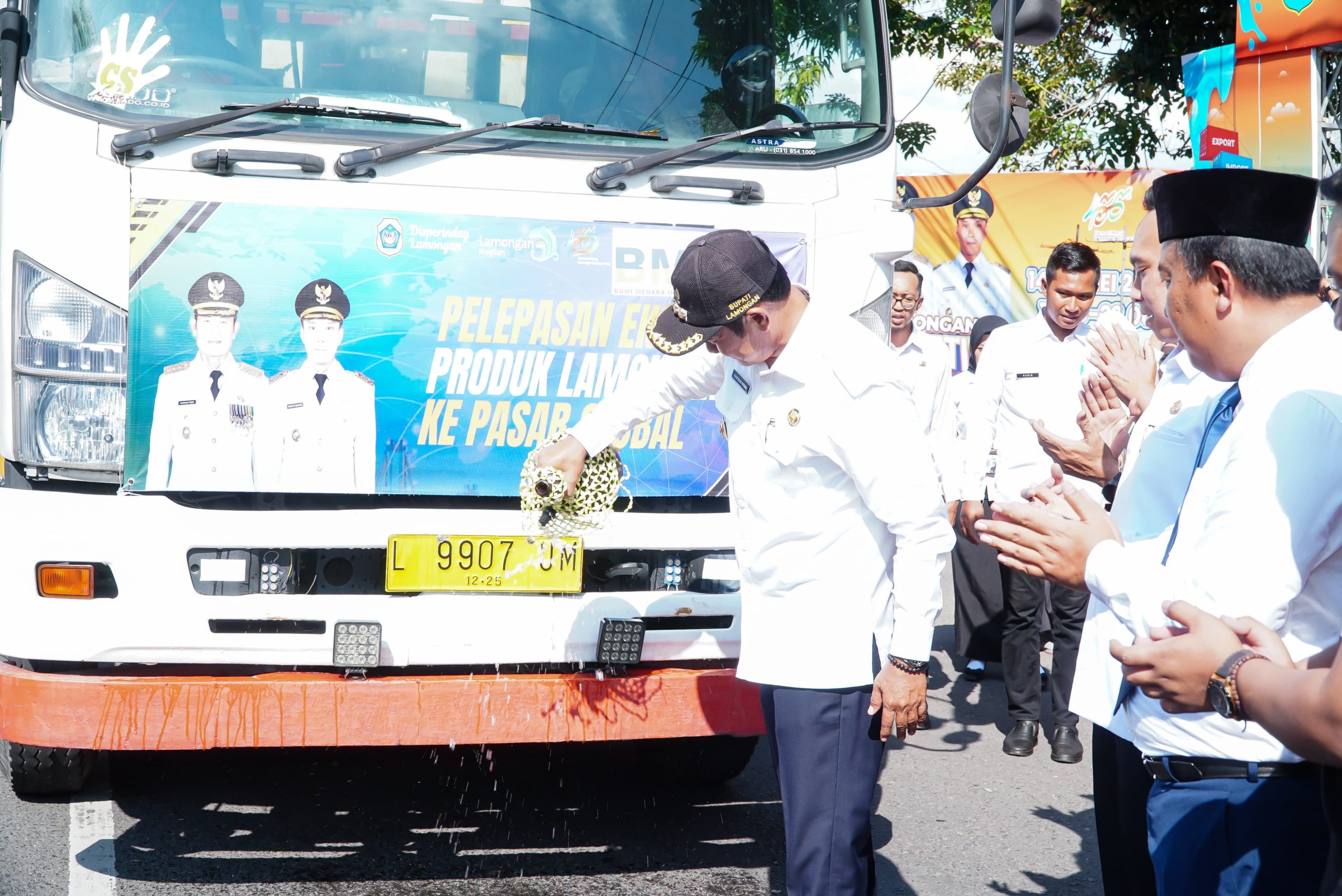 Ekspor Perdana Tahun 2025 Resmi Dibuka, Bupati Lamongan Optimistis Menyongsong Pasar Internasional Lewat Exportiva Season II (