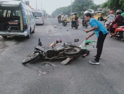 Hindari Jalan Berlubang, Pemotor Asal Tuban Tewas Ditabrak Bus Pariwisata di Lamongan