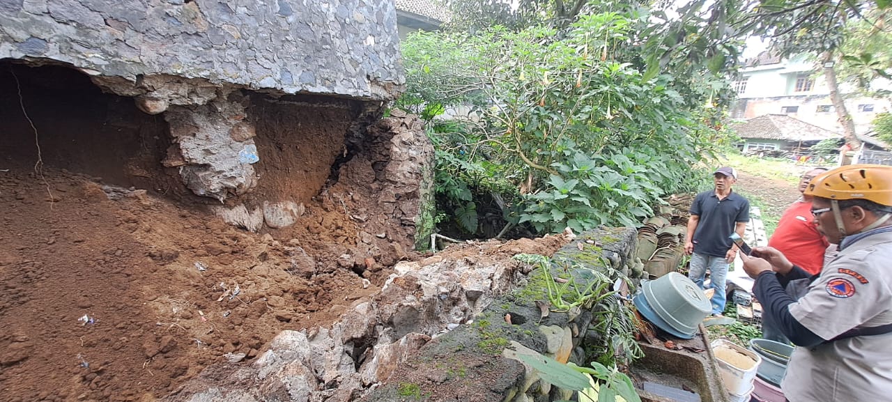 Hujan Deras Picu Longsor di Bumiaji, BPBD Lakukan Penanganan Darurat