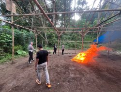 Polisi Bongkar Arena Sabung Ayam di Gedangan, Bangunan Dibakar di Tempat