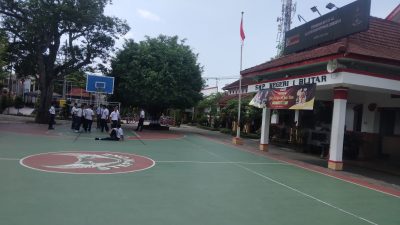 Sebanyak 2.770 Calon Siswa Ikuti Proses SPMB 2025 di Kota Blitar