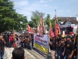 GPI Gelar Aksi di DPRD Blitar, Tuntut Penundaan Pembangunan Kantor Kejaksaan Baru