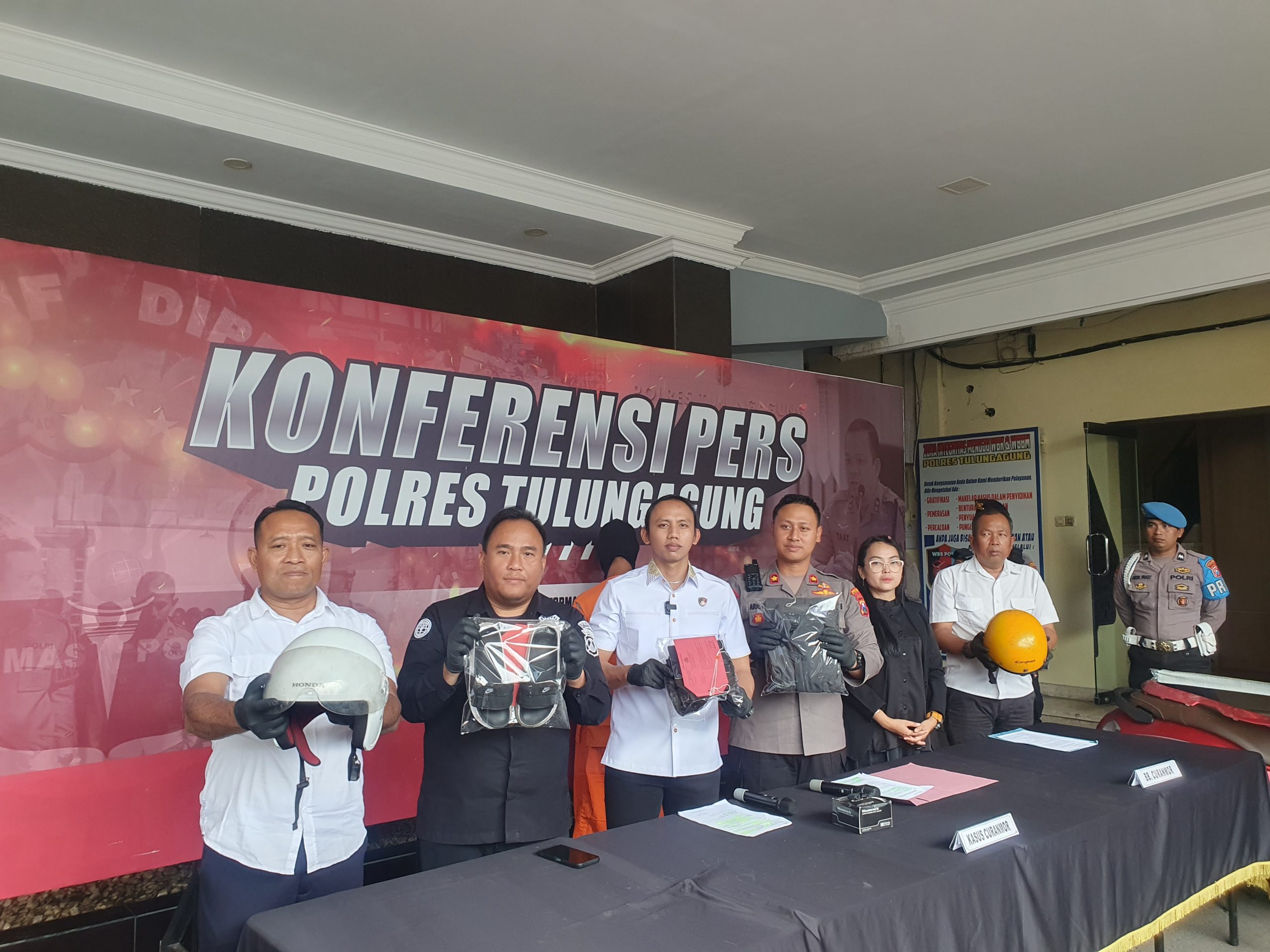 Miris! Residivis Ajak Anak Tiri Dibawah Umur Curi Motor di Tulungagung, Tiga TKP Jadi Sasaran