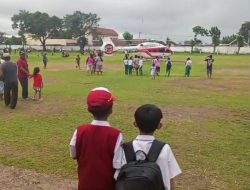 Bikin Warga Heboh! Helikopter Milik PT Gudang Garam Mendarat Darurat di Jombang