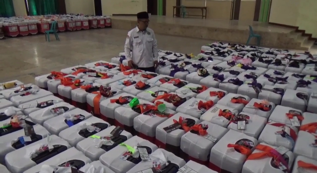 Kreatif! Jemaah Haji di Jombang Gunakan Penanda Unik di Koper