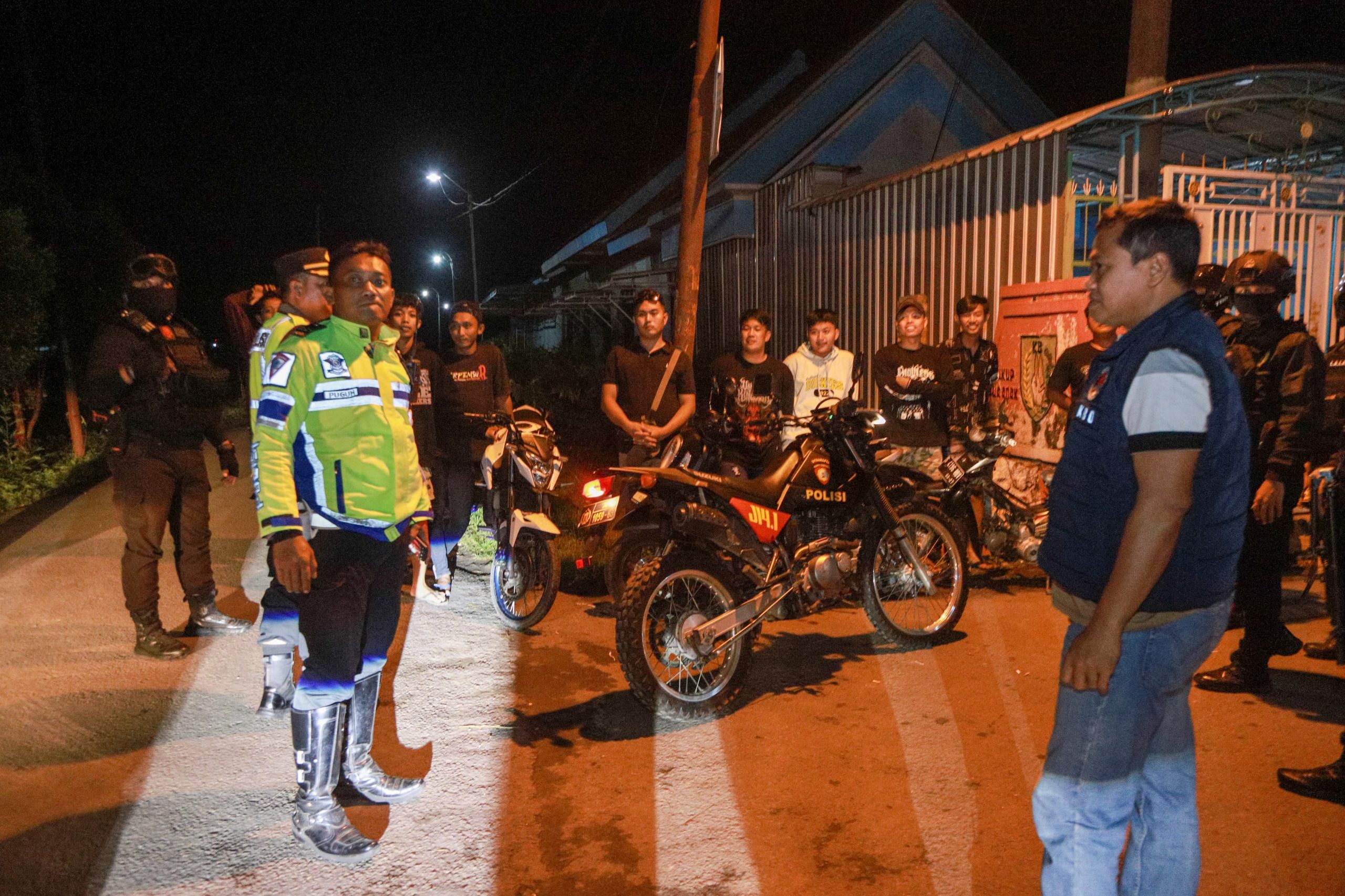 Polres Jombang Intensifkan Patroli Sepertiga Malam, Antisipasi Premanisme dan Kejahatan Jalanan!