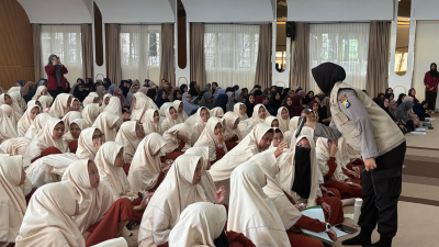Polres Batu Berikan Pembekalan Psikoedukasi tentang Kekerasan Seksual kepada Siswi SMP