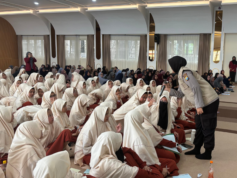 Polres Batu Berikan Pembekalan Psikoedukasi tentang Kekerasan Seksual kepada Siswi SMP