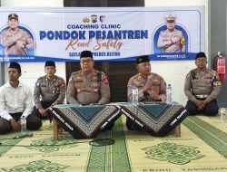 Polres Blitar Gelar Coaching Clinic, Tekankan Santri Tak Konvoi Saat Kelulusan