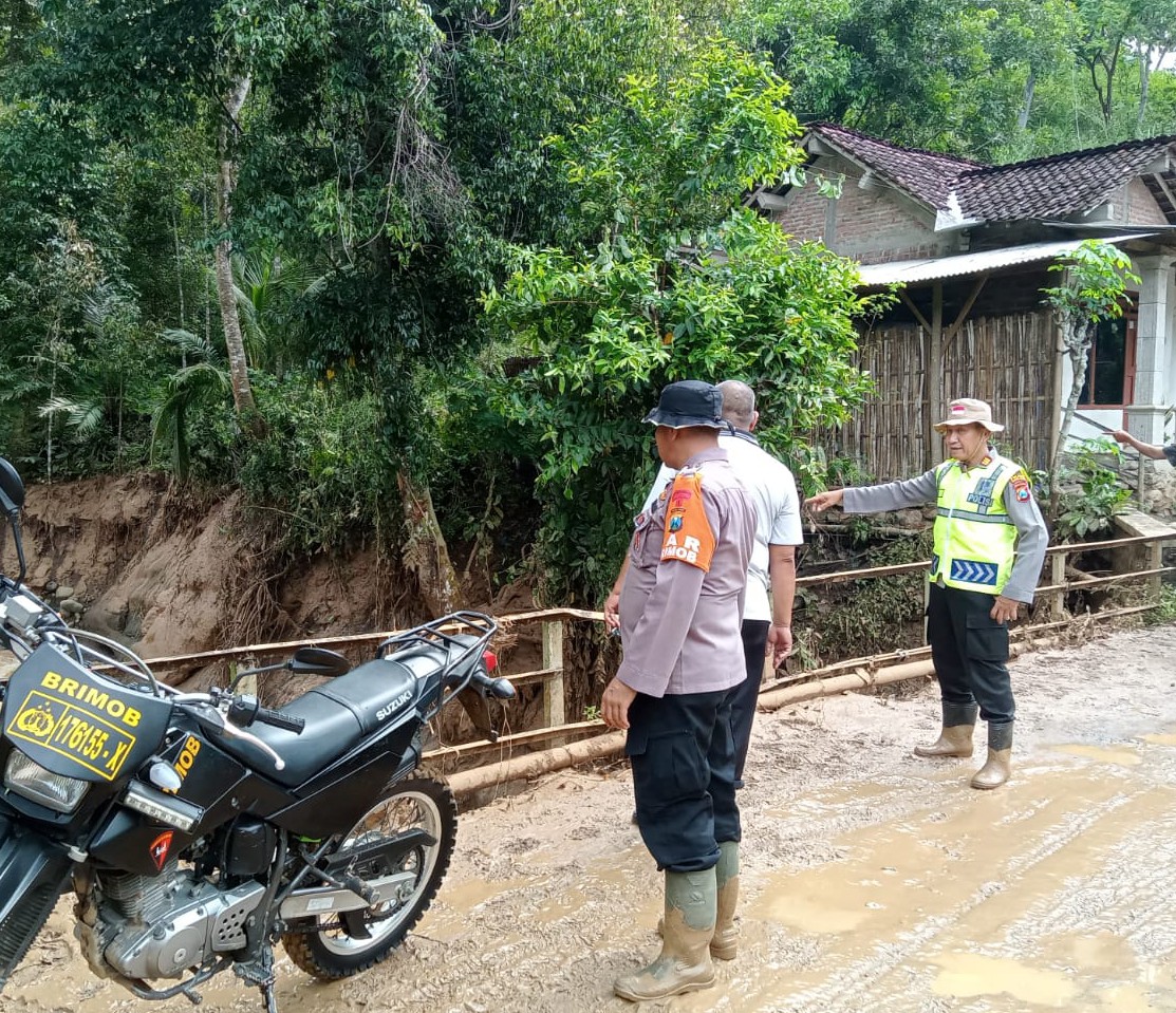 Kapolsek Mojo Intensifkan Pemantauan Wilayah Rawan Bencana