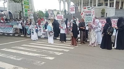 PUI Kediri Raya Gelar Aksi Damai dan Galang Donasi untuk Palestina