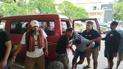Pelaku Pencurian Modus Pecah Kaca di Ponorogo Dibekuk, Satu Ditembak Polisi saat Kabur