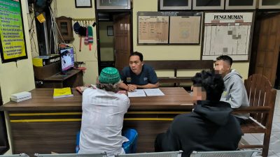 Tegur Geber Motor! Pemuda di Tulungagung Dikeroyok hingga Terjatuh