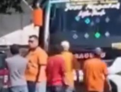 Polisi Tangkap Sopir Bus Bagong yang Viral Usai Ngeblong dan Cekcok di Jalan