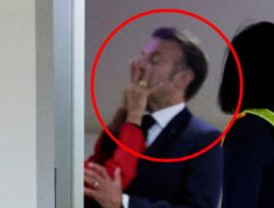 Presiden Emmanuel Macron Klarifikasi Video Viral Dirinya Ditampar Sang Istri Saat Kunjungan ke Vietnam