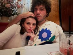 Dari Mana Isu Selingkuh Benny Blanco dari Selena Gomez Bermula?