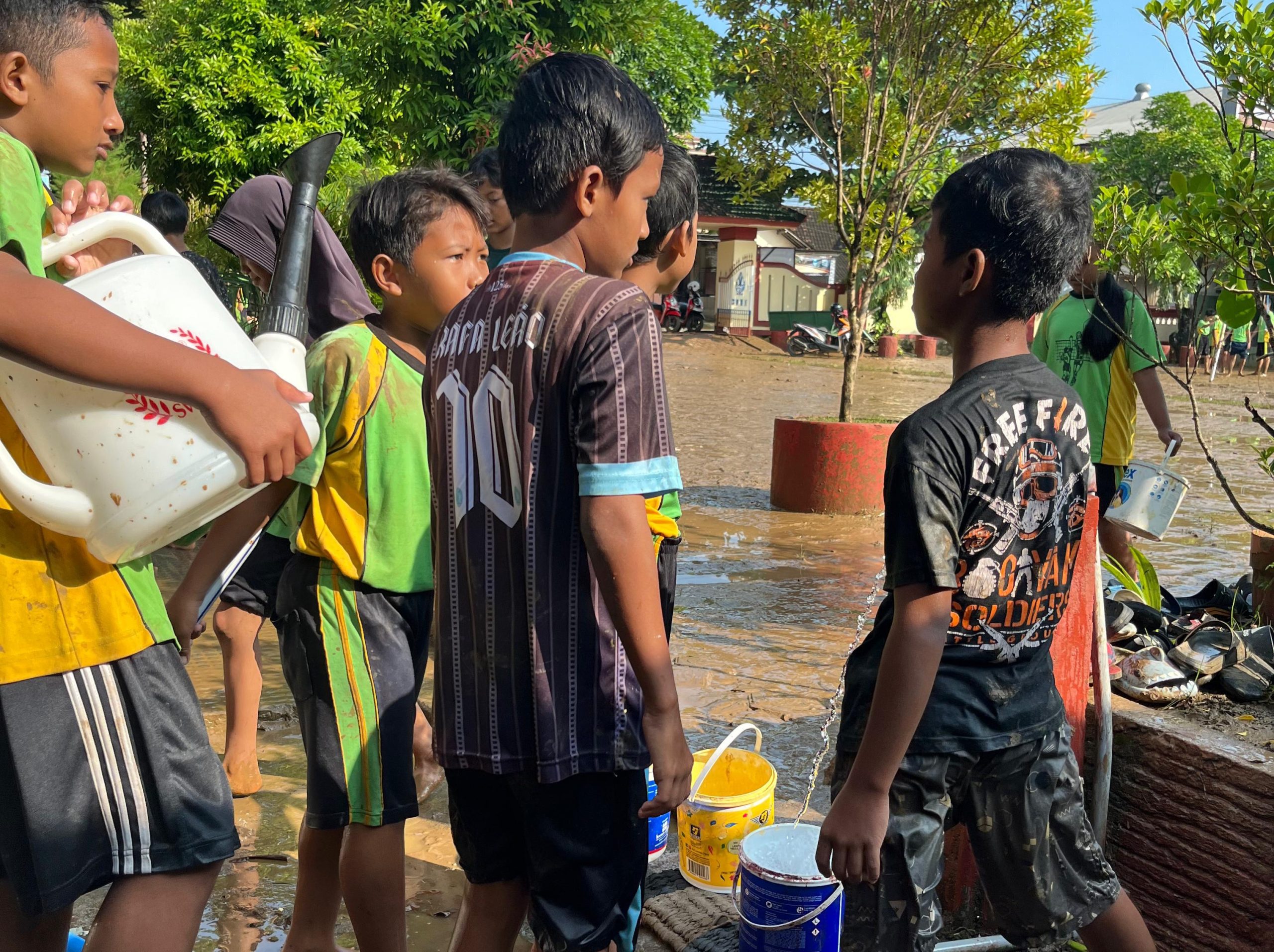 Banjir Rendam SD dan SMP di Tulungagung, Dinas Pendidikan Liburkan Siswa
