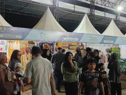 Festival Halal UMKM di Kediri Semarak, Kelurahan Ngronggo Luncurkan Rumah Halal dan Rumah Oleh-Oleh