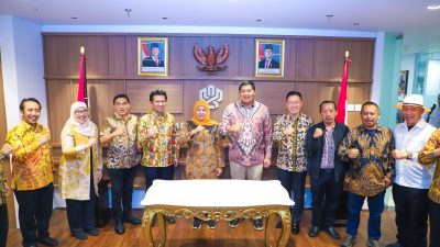 Gubernur Khofifah dan Wagub Emil Temui Menteri PKP Bahas 20.000 Rumah Subsidi untuk Wartawan, Buruh, dan MBR