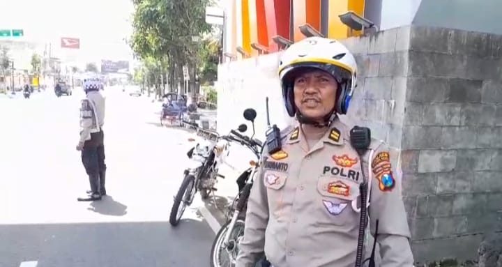 Lalu Lintas di Perbatasan Kediri Tetap Lancar