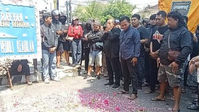 Tuntut Keadilan untuk Rayyan, Ratusan Warga Kepung PN Kabupaten Kediri