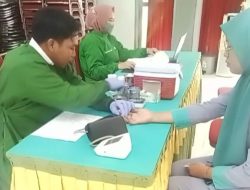 Ajak Peduli Sesama, Mahasiswa Poltekkes Kemenkes Malang Kampus Kediri Gelar Donor Darah