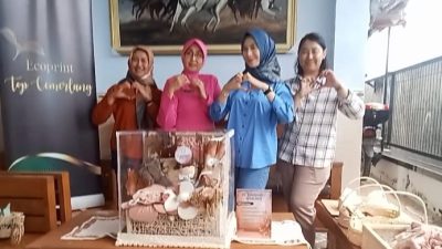 Bhayangkari Kediri Kota Dorong UMKM Batik Ecoprint Karya Anggotanya Tembus Lomba Tingkat Jatim
