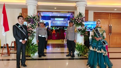 Polisi Amankan Jalannya Wisuda STIKES dan AKZI Karya Husada Kediri