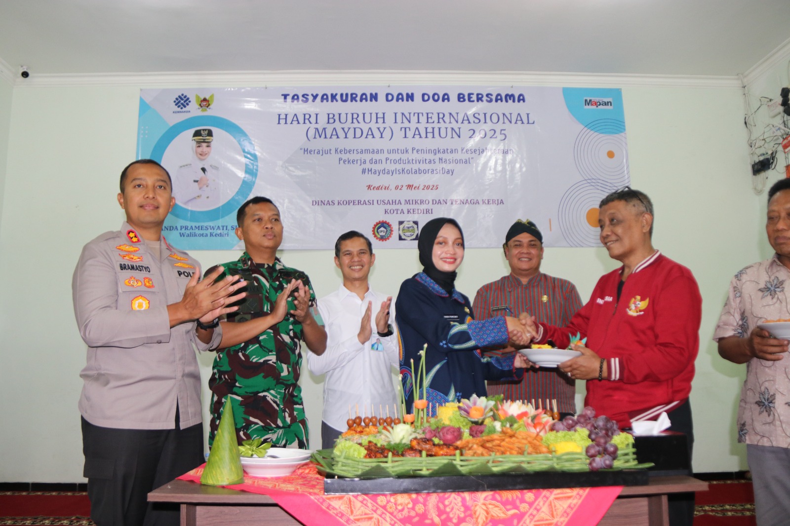 Koramil Pesantren Tegaskan Komitmen Kawal Kesejahteraan Pekerja di Peringatan May Day 2025