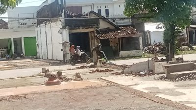 Proyek Tol di Desa Tiron Masih Terhambat, Eksekusi Rumah Slamet Belum Dilakukan