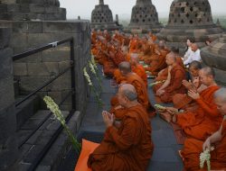 9 Aturan Kegiatan Hari Waisak di Candi Borobudur yang Harus Dipatuhi Pengunjung
