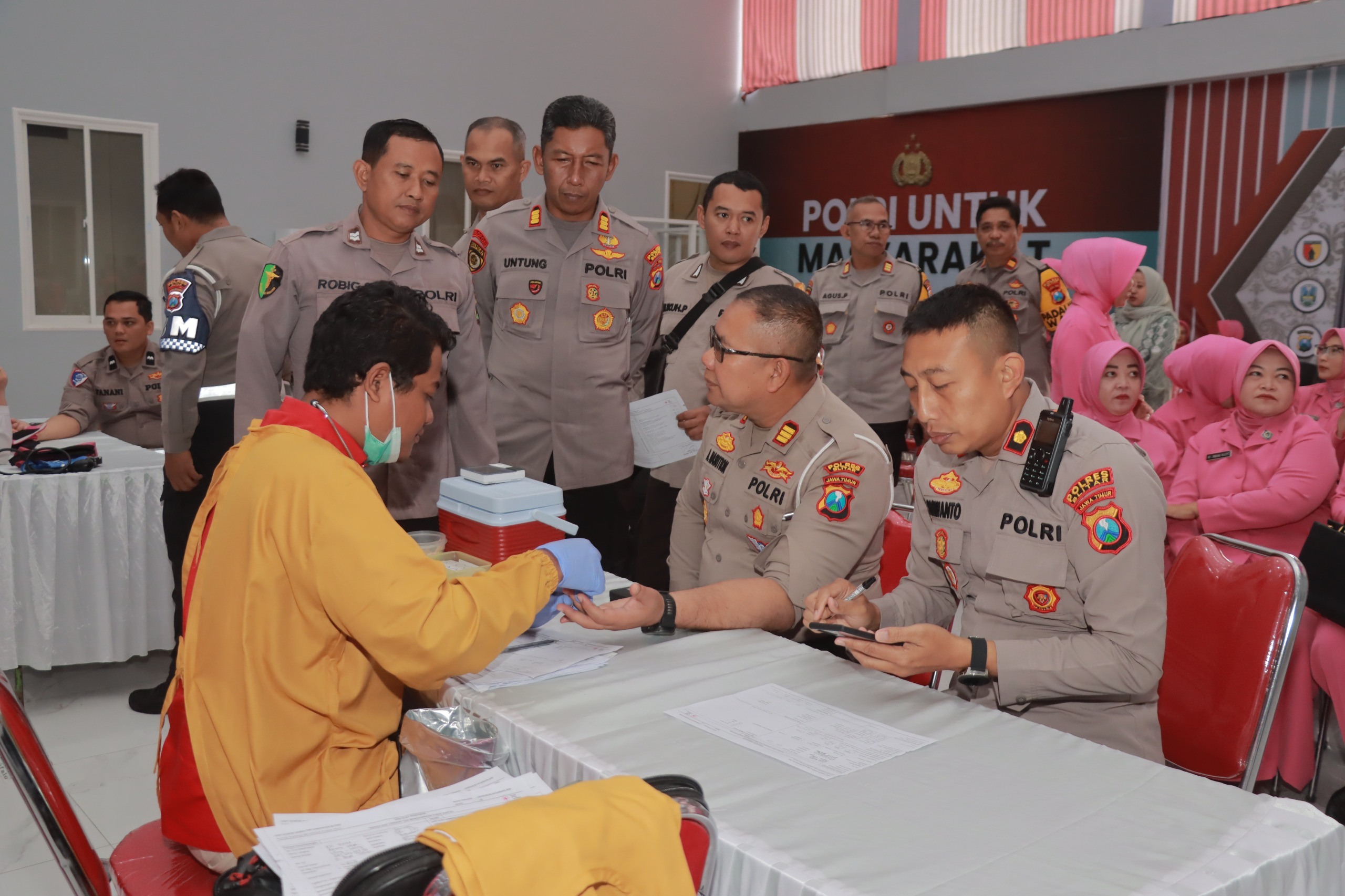 Sambut Hari Bhayangkara ke-79, Polres Blitar Gelar Aksi Donor Darah