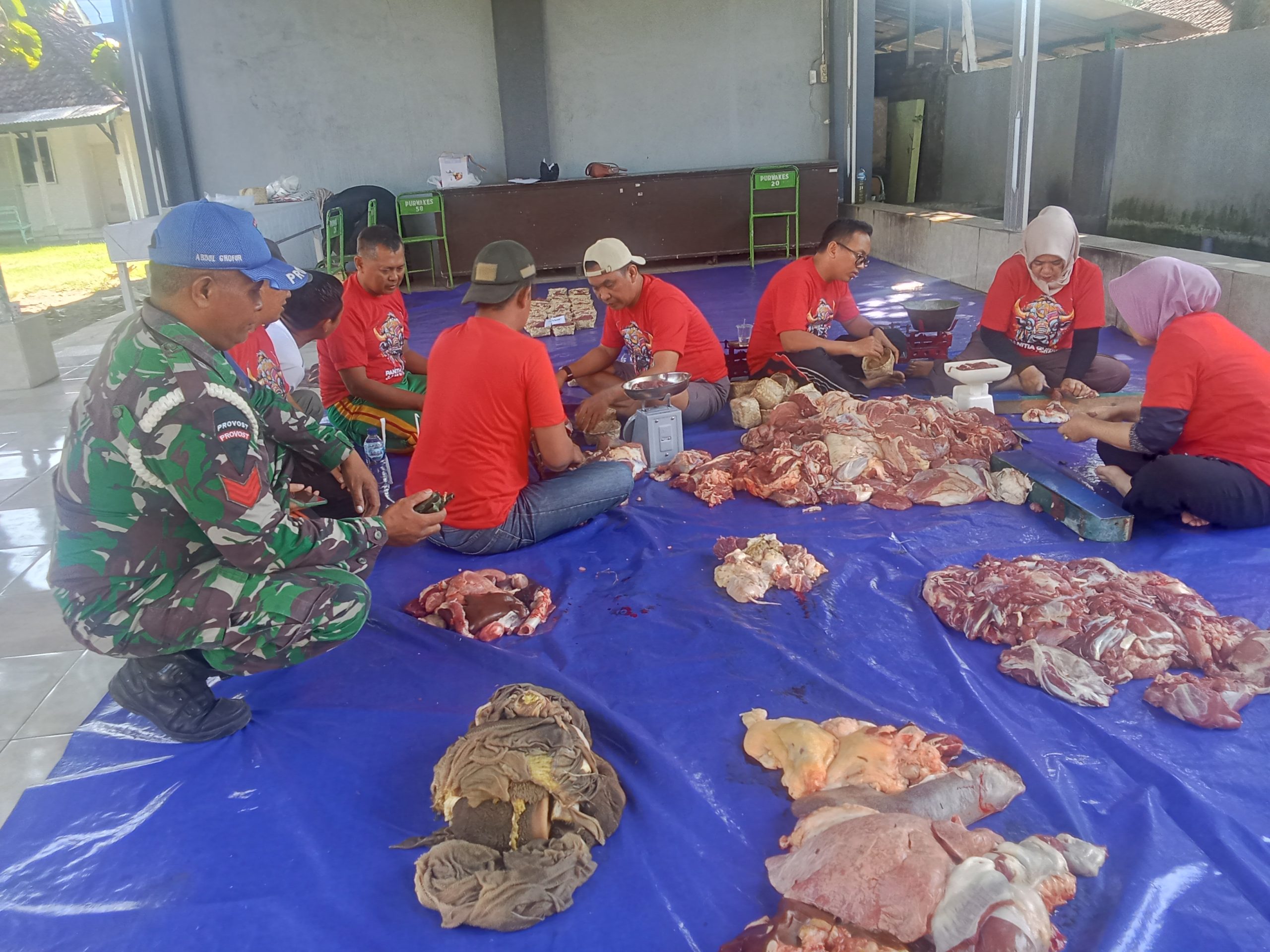 RS DKT Kediri Gelar Sholat Idul Adha dan Kurban Bersama Warga, Pererat Tali Silaturahmi
