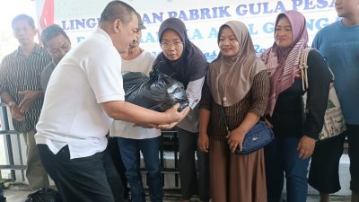 PG Pesantren Baru Serahkan Tali Asih ke Warga Jelang Awal Giling 2025