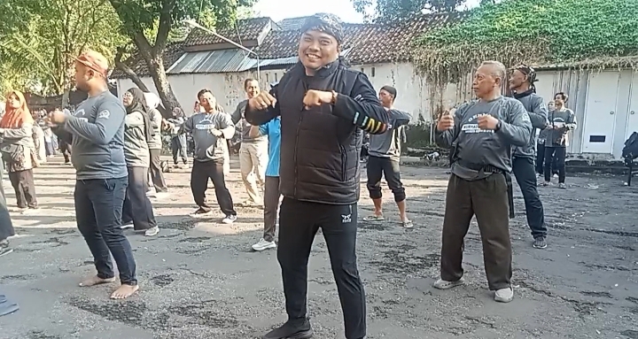 Nurhadi Ajak Terapis Difabel Jadi Pelopor Gaya Hidup Sehat di Kediri